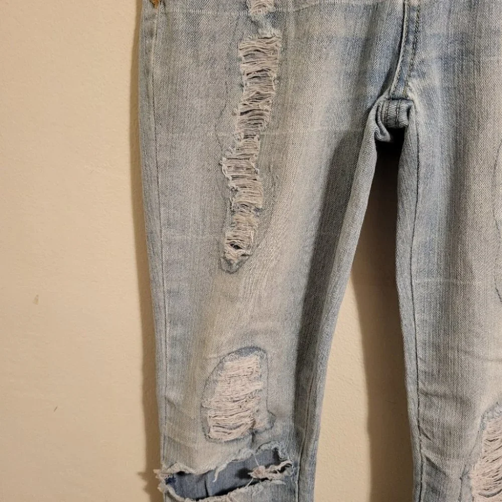 Lucky Brand Zoe Jegging Ripped Jeans size 10